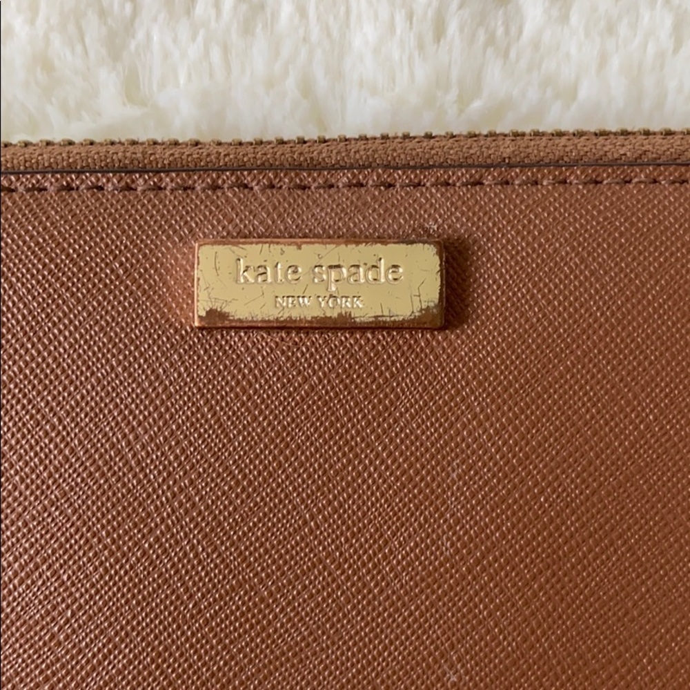 Kate Spade Wallet - Picture 2 of 8